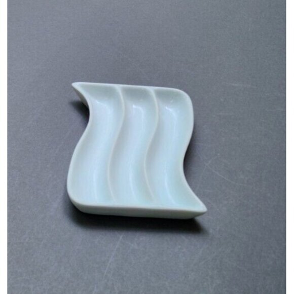 Olive Dishes Crate Barrel Cordon Bleu White B. I. A. - Picture 2 of 7